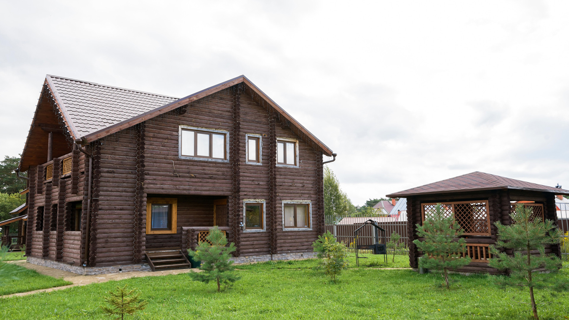 Номер 10-ти местный пентхауз Коттедж Коттедж №12 в отеле lazurniy-bereg-na-oke